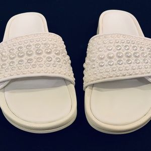 Jimmy Choo Fitz Pearls White Pool Sandals